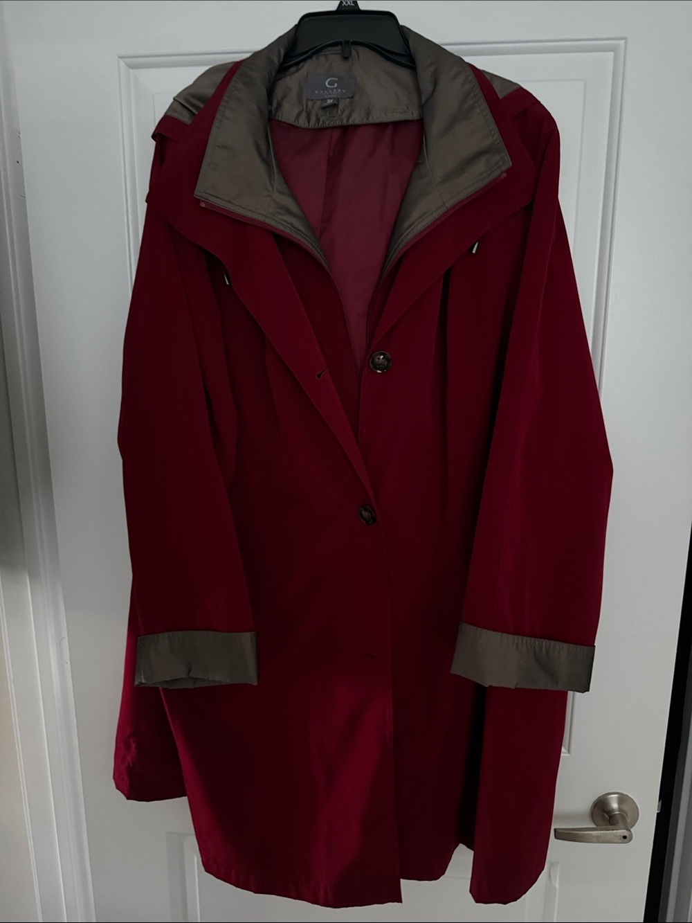 Gallery Burgundy Raincoat/Trench coat with Taupe Trim